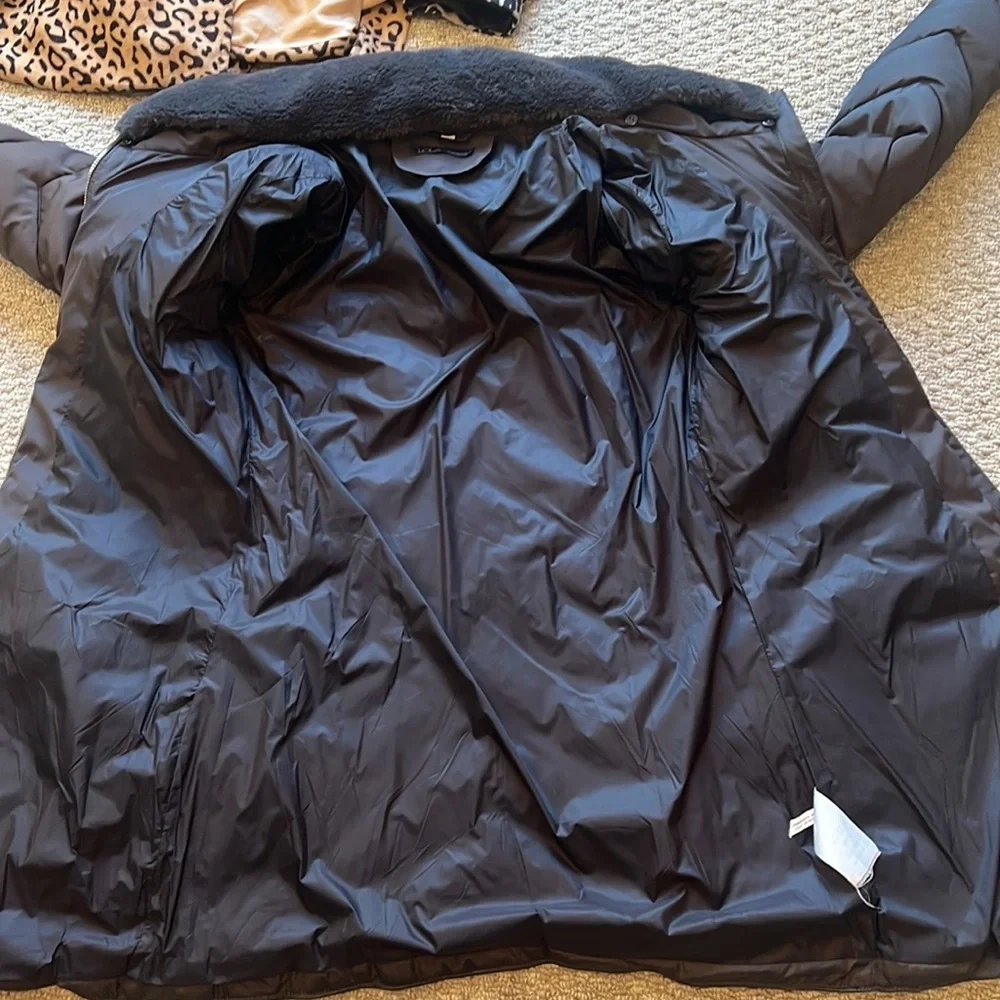 LOLA made in Italy puffer Jacket Size Small - Picture 15 of 15